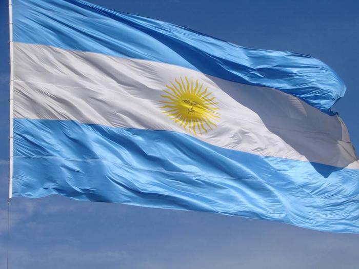 Sobreoferta adelanta vacaciones en avícolas argentinas