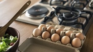 Korin presenta su línea de huevos de gallina ‘caipira’