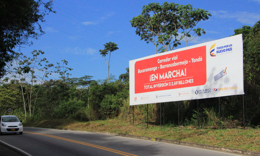 Avicultores apoyan proyecto vial en Colombia
