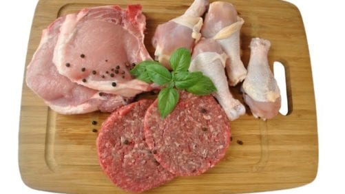 Consumo de pollo en Argentina se acerca al de carne de vaca