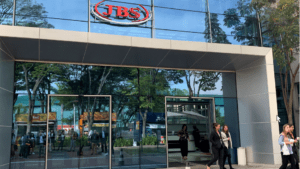 JBS notifica aumento del 33% en ingresos en último trimestre