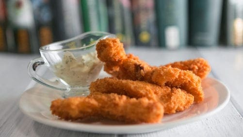 Nuggets de pollo ‘sintético’, primeros en venta pública